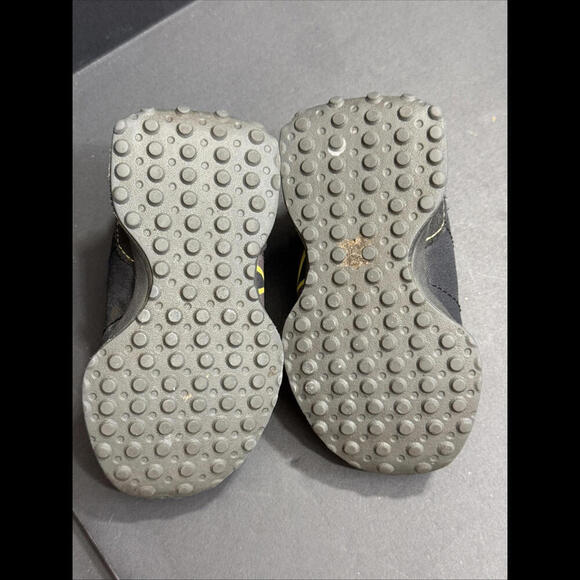 New Balance 327 Toddler Size 5C Black Red Athletic Walking Preppy Shoes Sneakers - Picture 7 of 15